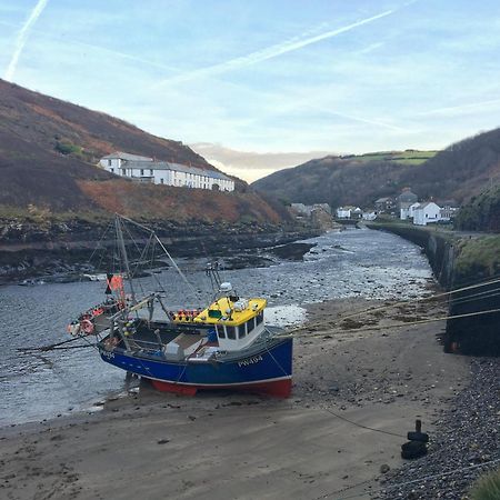 The Riverside Boscastle Buitenkant foto